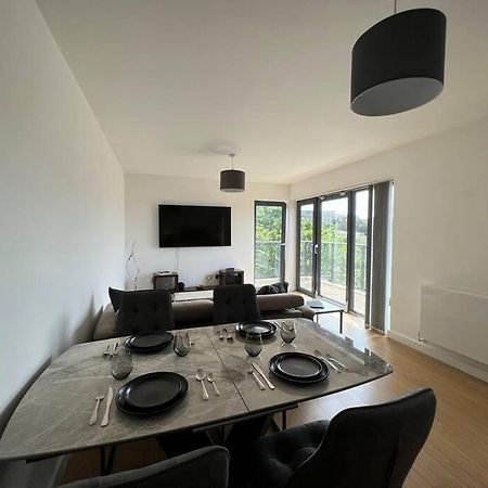 2 Bedroom Modern City Centre Bournemouth Apartment Exteriör bild