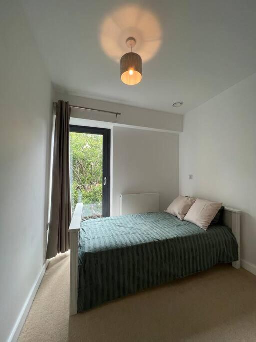 2 Bedroom Modern City Centre Bournemouth Apartment Exteriör bild